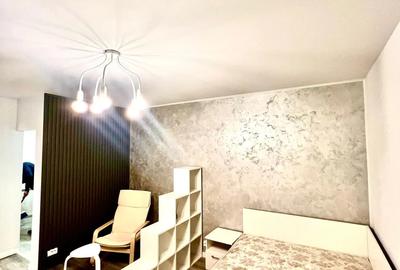 Garsonieră decomandată în Gorjului