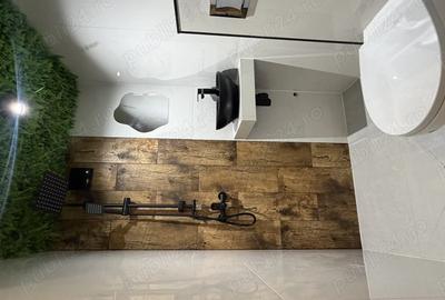 Garsonieră decomandată în Central - 2