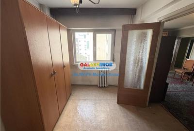 Vanzare apartament 4 camere, Ploiesti, Bulevardul Republicii - 12