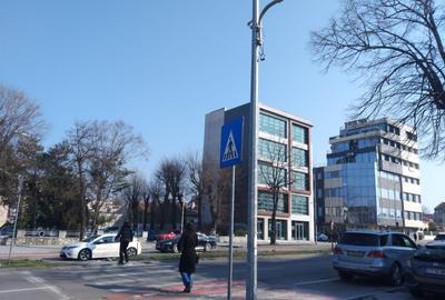 Bd. Mamaia -Univ. Ovidius -cladire de birouri / spatii comerciale de vanzare - 5