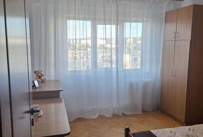 Apartament cu 3 camere decomandat în Mircea cel Bătrân - 2