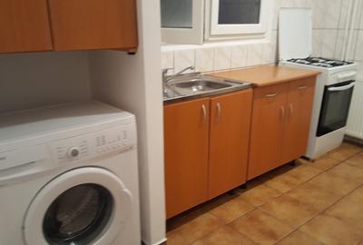Apartament cu 2 camere decomandat în Drumul Taberei