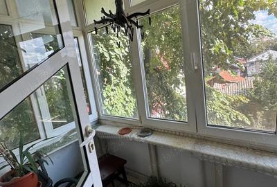 Se vinde apartament cu 3 camere pe strada Viitorului Buzau, cartier Unirii Sud - 7
