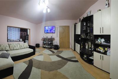 Apartament cu 3 camere decomandat, mobilat în Dâmbovița - 1