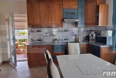 Casă cu 5 camere cu Teren 1000 Mp în Unirea - 2