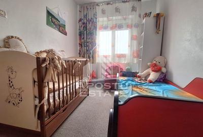 Apartament cu 3 camere decomandat, mobilat în Central - 4
