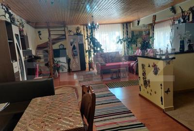 Apartament cu 3 camere decomandat, mobilat în Codlea - 1