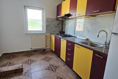 Apartament cu 2 camere decomandat în Micălaca