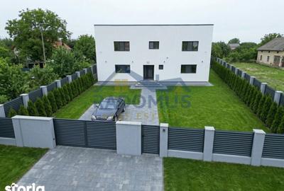 Casă cu 8 camere cu Teren 600 Mp în Central - 19