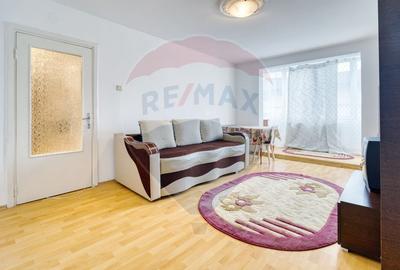 Apartament 3 camere + loc parcare Zona Tractorul - 1