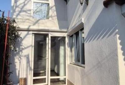 Casă cu 3 camere cu Canalizare în Ferentari