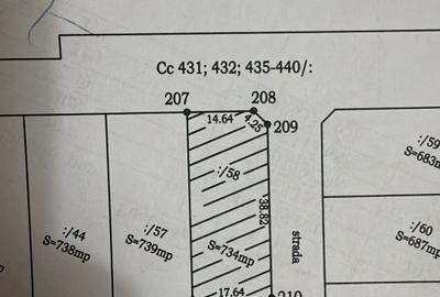 Teren de 734 mp, în Exterior Vest