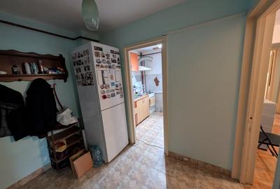 Miron Costin 3 camere semidecomandate - 58mp , etaj 3 - 2