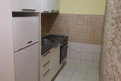 Garsonieră în Apărătorii Patriei