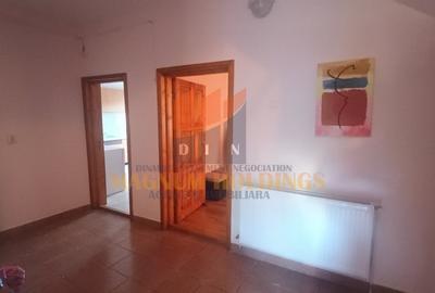 Vila 4 camere, suprafata 150mp, 400 mp teren, Pitesti, Teilor - 3