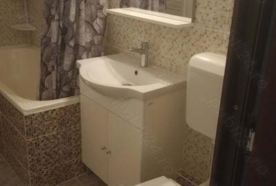 Vand ap 2 camere renovat 8 8 . - 5
