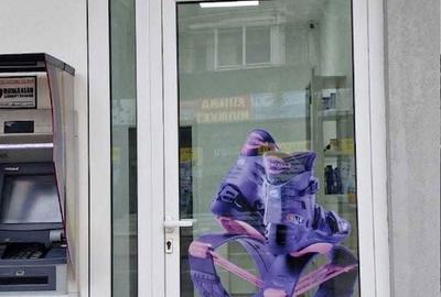 Spațiu comercial, de 60 mp, în Central - 8