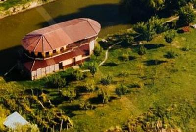 Spațiu comercial, în Central - 3