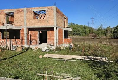Casa de vanzare in construc?ie - 1