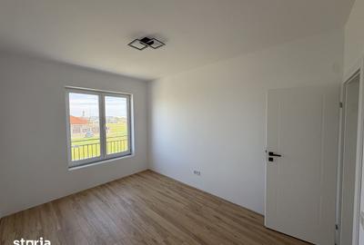 Casă cu 4 camere cu Teren 265 Mp în Moșnița Nouă - 2