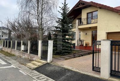 Casă individuală cu 4 camere cu Canalizare în Chinteni - 1