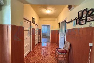 Casă individuală cu 3 camere cu Canalizare în Calea Clujului - 2