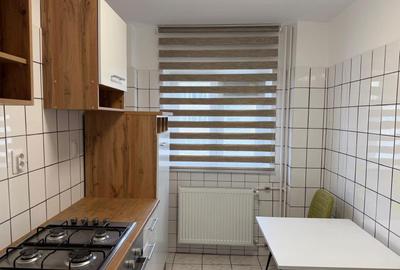 Apartament cu 2 camere decomandat în Lacul Tei - 6