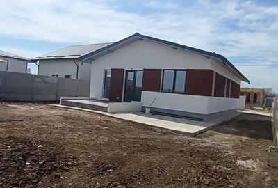 Casă cu 3 camere cu Teren 427 Mp în Berceni - 14