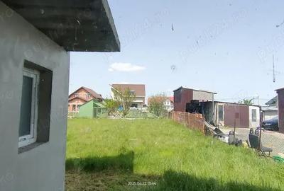 Casă cu 5 camere în Dudeștii Noi - 12
