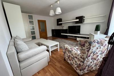 Apartament cu 3 camere decomandat, mobilat în Unirii