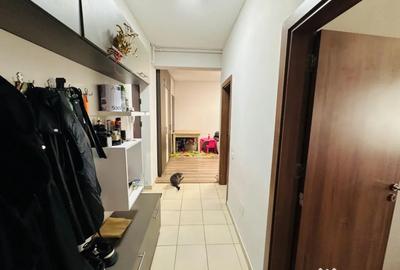 Apartament cu 2 camere decomandat în Roșu - 1