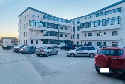 Apartament cu 2 camere semidecomandat în Malu Mare - 4