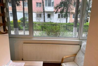 Apartament cu 3 camere decomandat în Central - 2