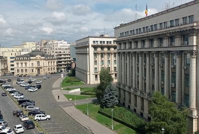 Garsonieră semidecomandată în Universitate