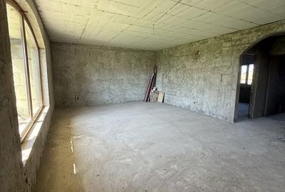 Casă cu 4 camere în Limanu - 8