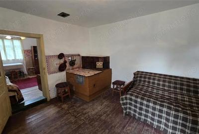 Casă cu Teren 5689 Mp în Liteni (Moara) - 5