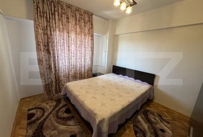 Apartament 3 camere, 2 bai, decomandat, zona Centrul Vechi - 2