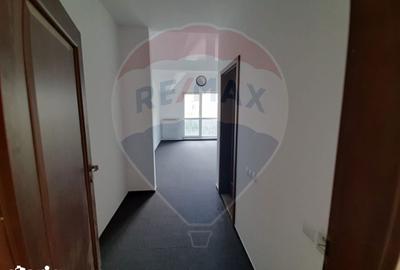 Spațiu comercial, de 1,063 mp, în Moieciu - 5