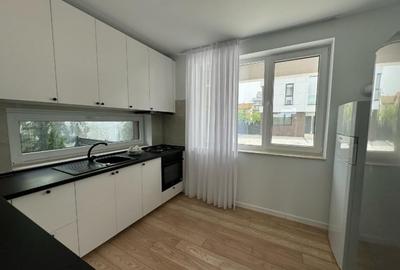 Duplex cu 5 camere cu Canalizare în Central - 3