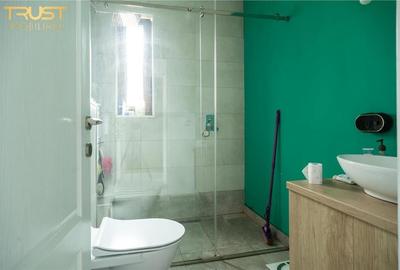 Casă cu 5 camere cu Teren 378 Mp în Dezmir - 6