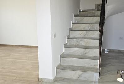 Duplex cu 4 camere cu Canalizare în Prelungirea Ghencea - 26