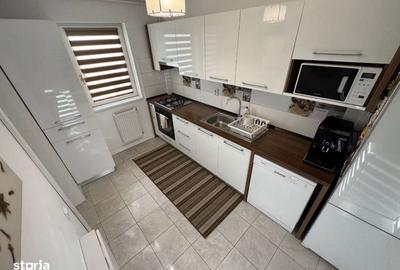 Apartament cu 3 camere decomandat în Apărătorii Patriei - 3