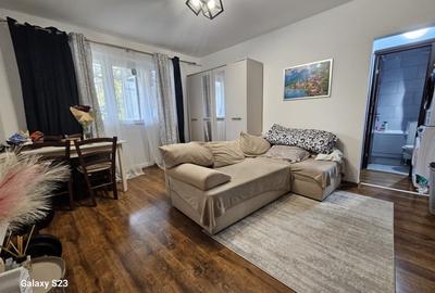 Vând apartament 2 camere - 2