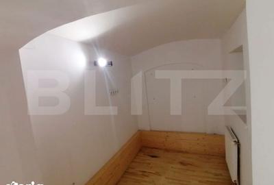 Spațiu comercial, de 504 mp, în Gruia - 2