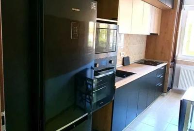 Apartament cu 2 camere decomandat în Decebal - 1