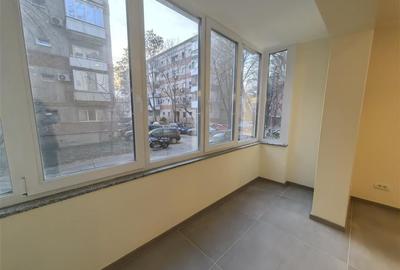 Apartament cu 3 camere decomandat în Complex Studențesc - 2