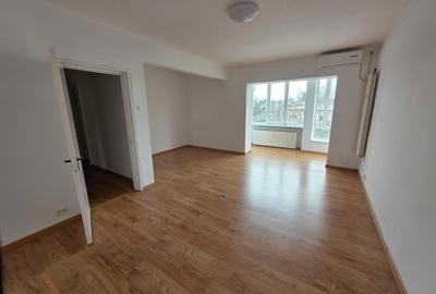 Apartament cu 2 camere decomandat în Pajura - 1