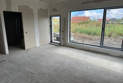 Casă cu 4 camere în Central - 5