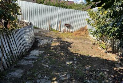 52.500 Euro- 293 m.p. teren si casa batraneasca in mun. Galati - 5