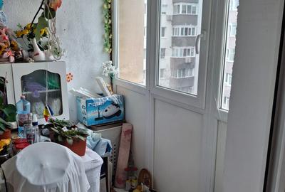 Apartament cu 4 camere semidecomandat în Crângași - 6